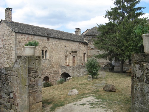 Castelnau